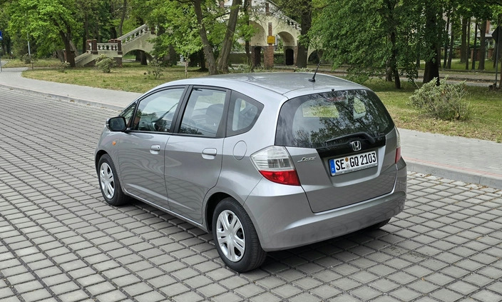 Honda Jazz cena 18900 przebieg: 168000, rok produkcji 2009 z Iłowa małe 46